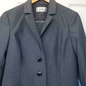 Le Suit gray suit skirt set.